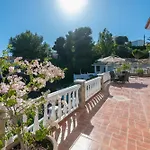 Villa With Sea Views & Heated Pool