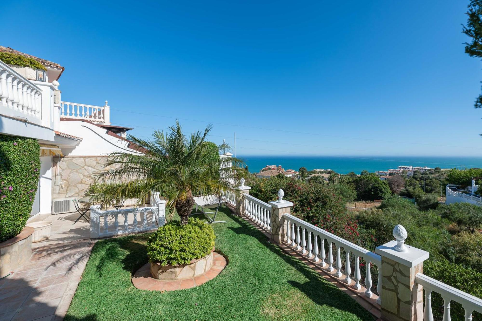 Holiday home With Sea Views & Heated Pool Benalmadena